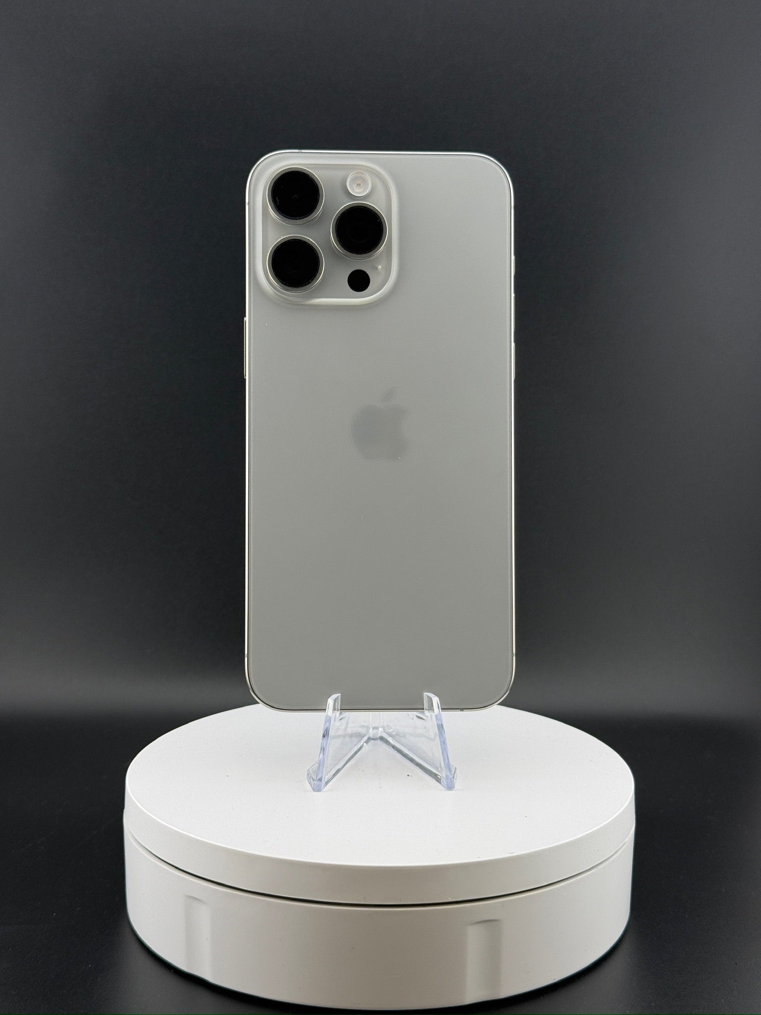 Apple iPhone 15 Pro Max 512GB Unlocked - Natural Titanium